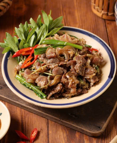 Giới thiệu - Dê xuống phố